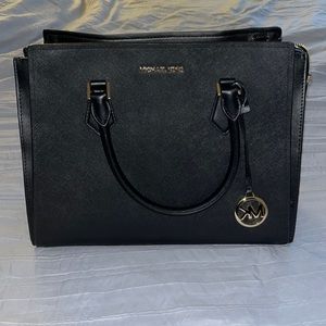 Brand New Michael Kors Hope Bag